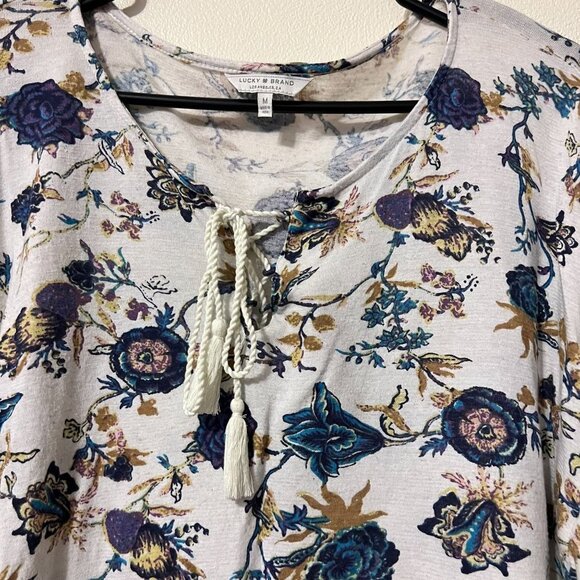 Lucky brand sheer floral blouse- boho- bell sleeve size M - Picture 3 of 10